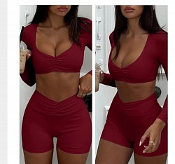 Color burdeos / Talla S y M