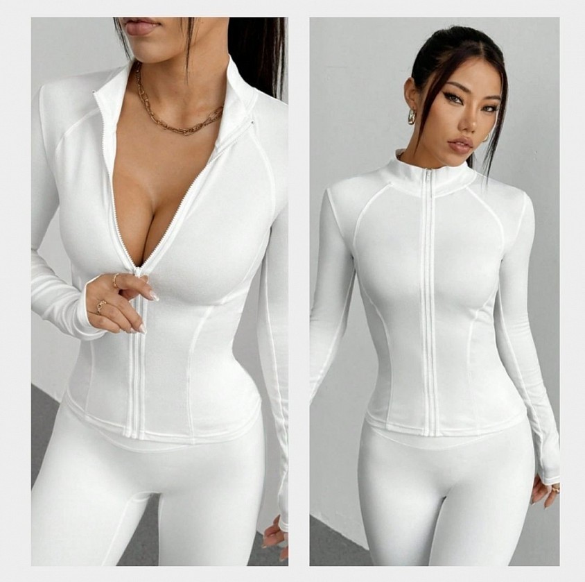 Color: Blanco / Talla S / Precio: VENDIDA